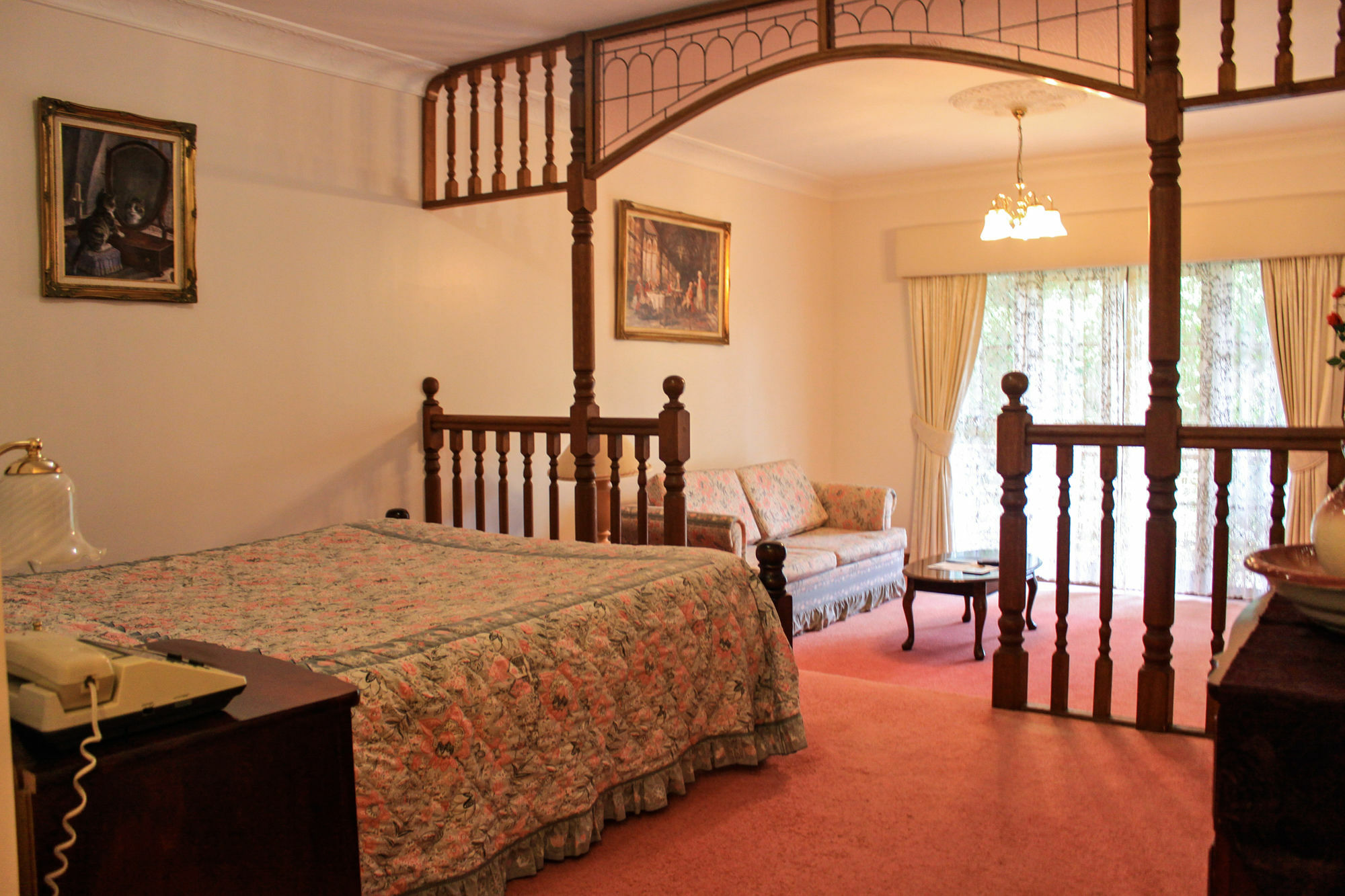 The Manor Tamborine Mountain Hotell Exteriör bild